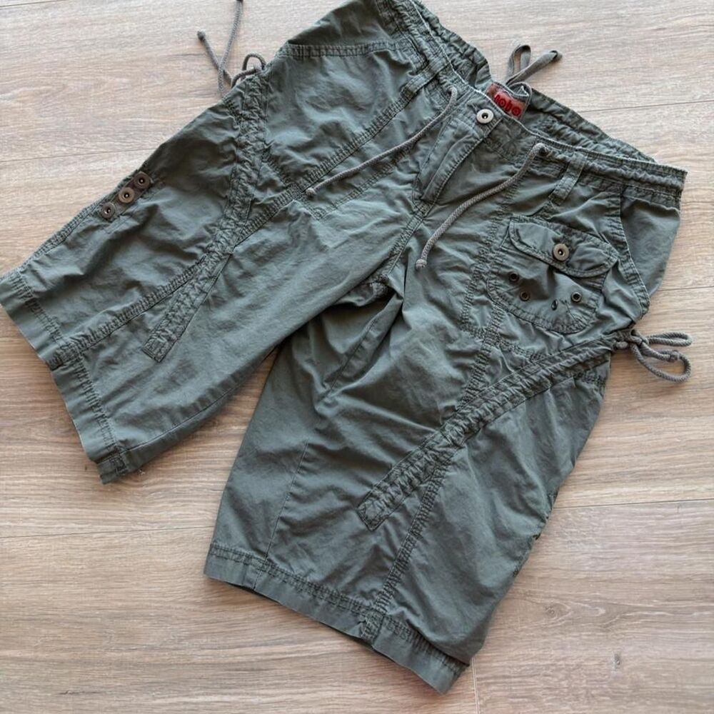 No Boundaries Women's sz 11 Olive Green Low Rise Bermuda Cargo Shorts Y2K Grunge